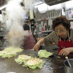 Restaurant d'okonomiyakis : on fait la cuisine devant vous!