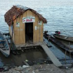 WC du port de Pucallpa! - Pérou