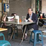 Petit-déj. sur la rue !