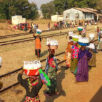 Vu du train : vendeurs