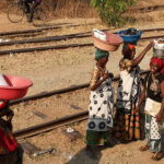 Vu du train : vendeurs