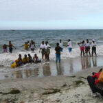 Bains de mer à Bagamoyo